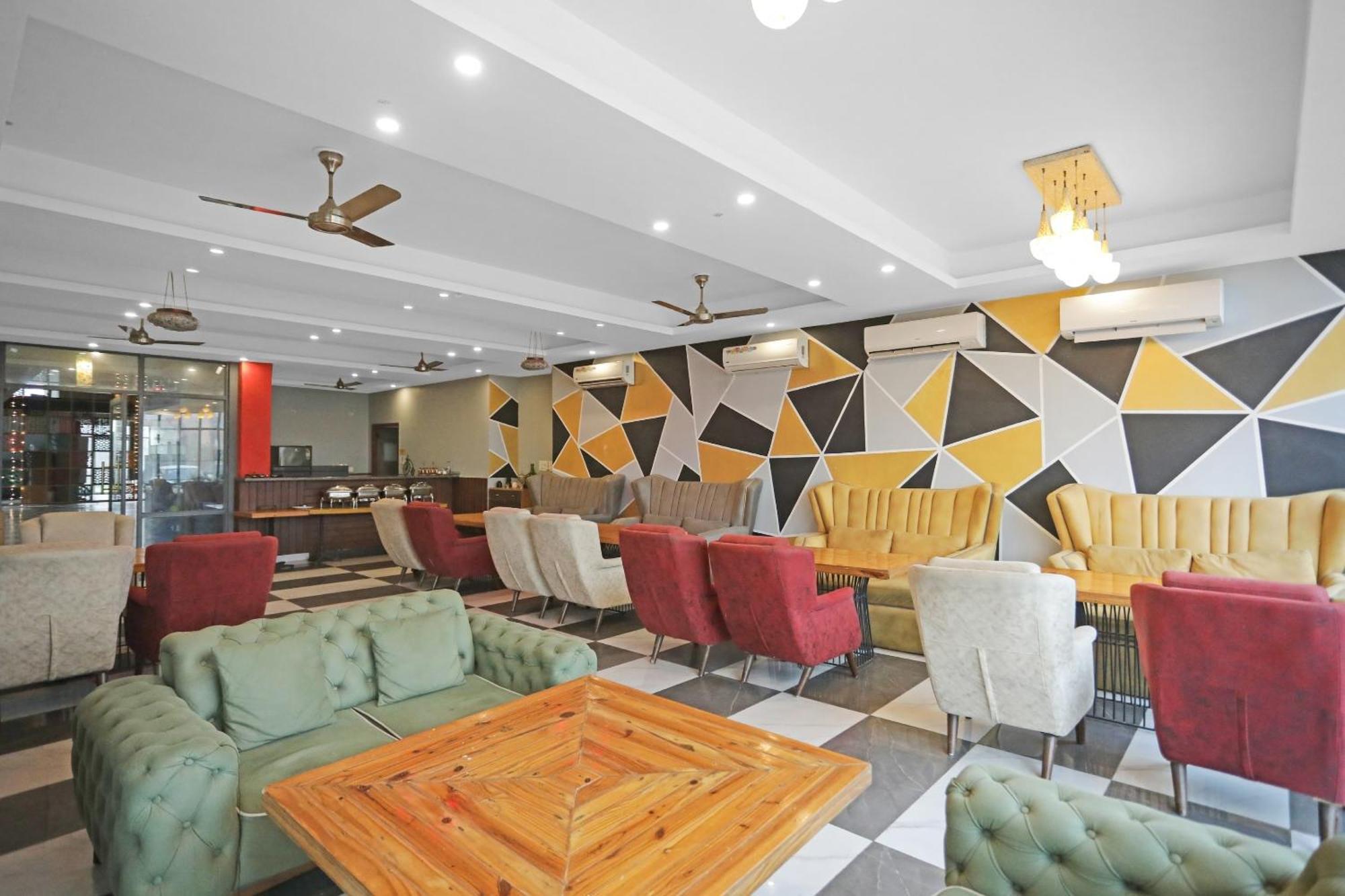 גרייטר נוידה Super Hotel O Heart Beat Hotel מראה חיצוני תמונה